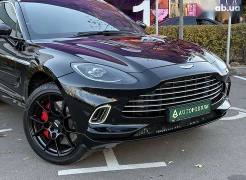 Aston Martin DBX 2023 - фото 3