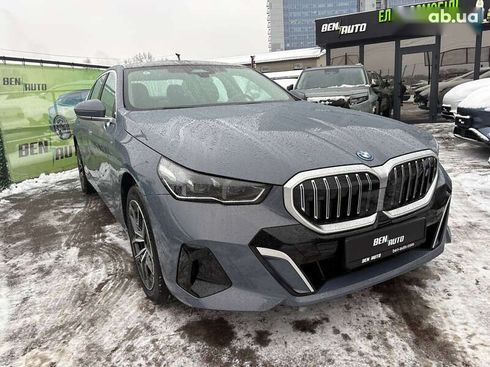 BMW i5 2024 - фото 2