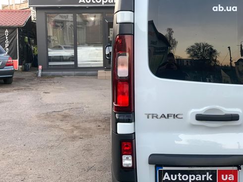 Renault Trafic 2020 белый - фото 29