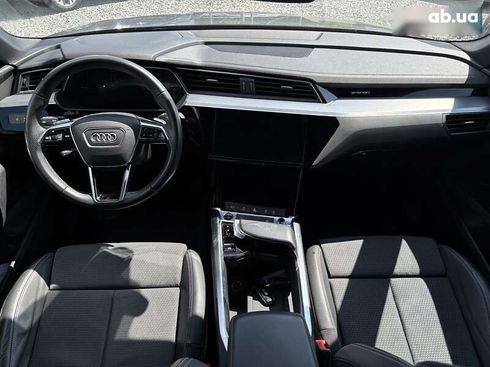 Audi e-tron S 2021 - фото 26