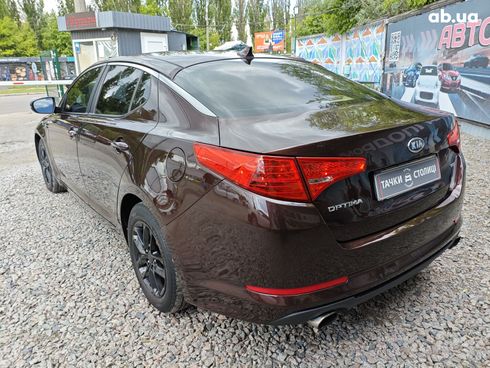 Kia Optima 2010 коричневый - фото 8