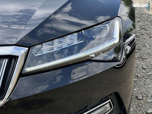 Skoda Superb 2021 - фото 15