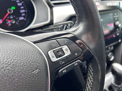 Volkswagen Passat 2015 - фото 19