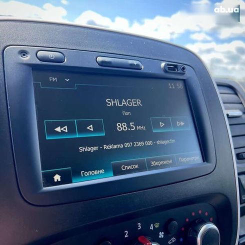 Renault Trafic 2021 - фото 27
