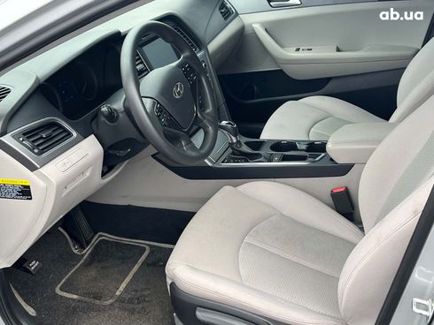 Hyundai Sonata 2017 серый - фото 25