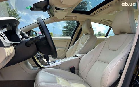 Volvo S60 2011 - фото 18