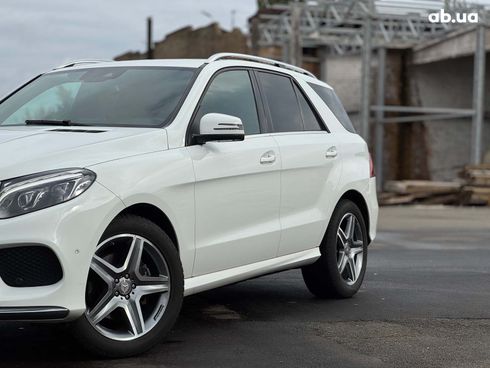 Mercedes-Benz GLE-Class 2016 белый - фото 4