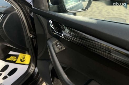 Skoda Octavia 2018 - фото 10