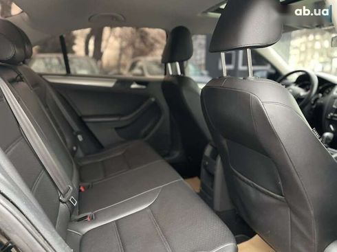 Volkswagen Jetta 2016 - фото 20