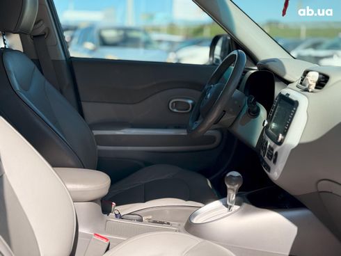 Kia Soul 2016 черный - фото 21