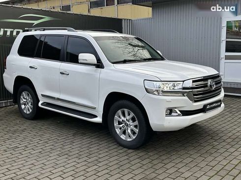 Toyota Land Cruiser 2019 - фото 7