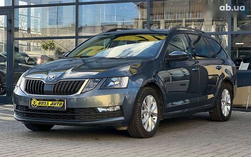 Skoda Octavia 2018 - фото 3