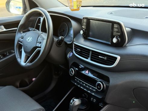 Hyundai Tucson 2020 черный - фото 19