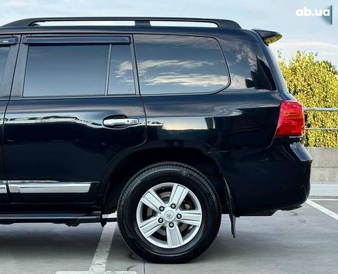 Toyota Land Cruiser 2012 - фото 17