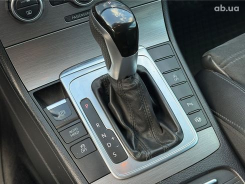 Volkswagen Passat 2012 серый - фото 19