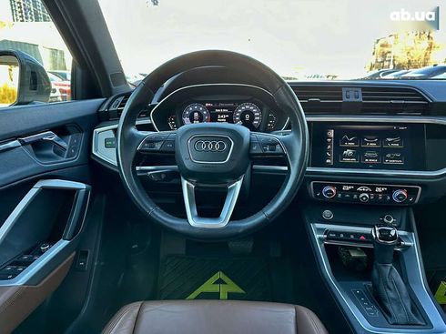 Audi Q3 2019 - фото 20