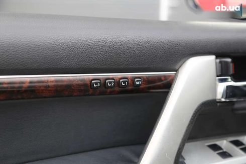 Toyota Land Cruiser 2012 - фото 24