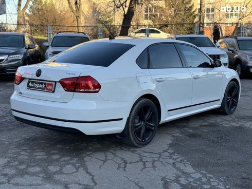 Volkswagen Passat 2013 белый - фото 6