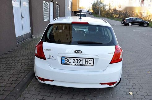 Kia Cee'd 2012 - фото 8