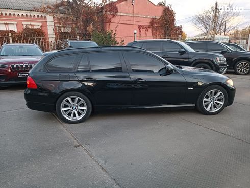 BMW 3 серия 2010 черный - фото 7