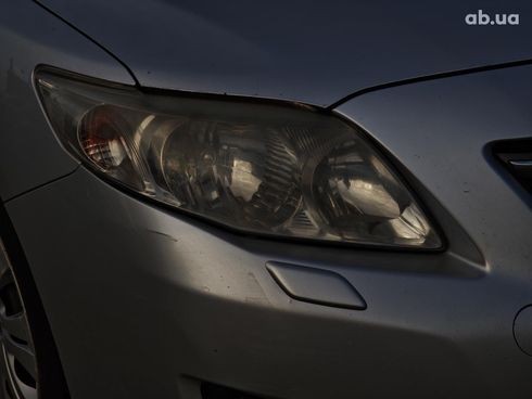 Toyota Corolla 2007 серый - фото 10