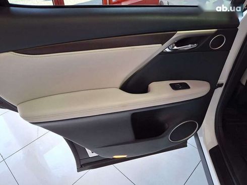 Lexus RX 2019 - фото 16