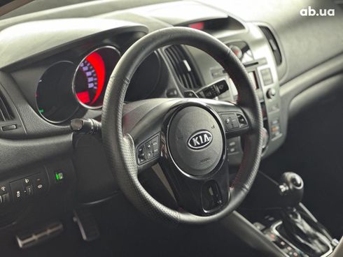 Kia Cerato 2012 черный - фото 19