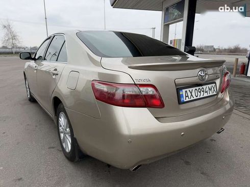 Toyota Camry 2007 - фото 13