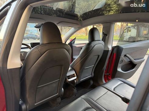 Tesla Model Y 2023 - фото 13