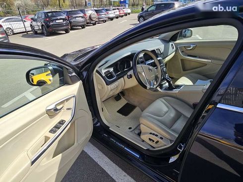 Volvo S60 2015 - фото 9