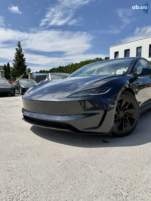Tesla Model 3 2024 - фото 4