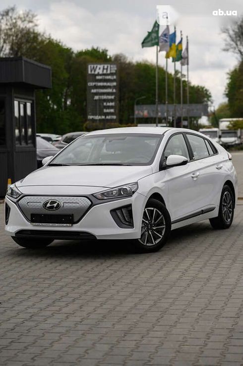 Hyundai Ioniq 2021 - фото 4