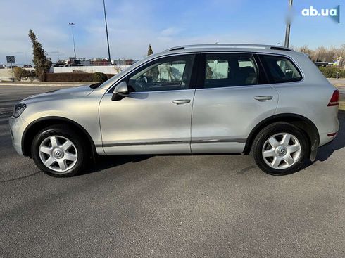 Volkswagen Touareg 2012 - фото 10