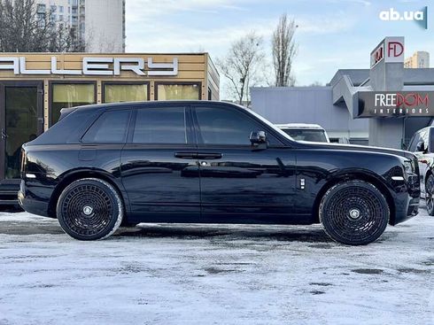 Rolls-Royce Cullinan 2019 - фото 10