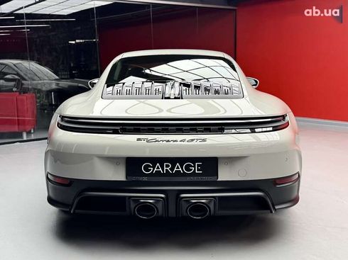 Porsche 911 2025 - фото 16