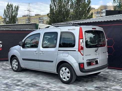 Renault Kangoo 2016 - фото 10