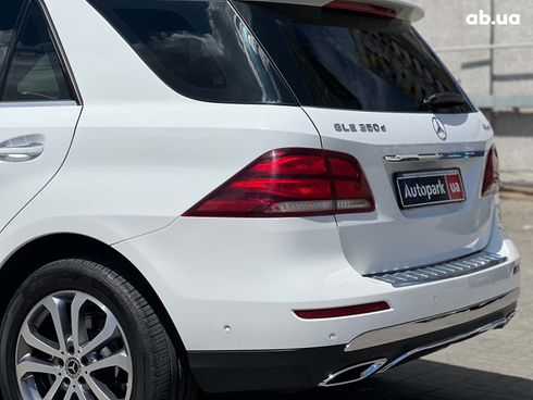 Mercedes-Benz GLE-Class 2017 белый - фото 11