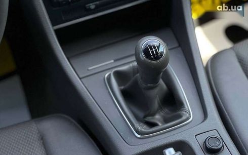 Audi A4 2004 - фото 17