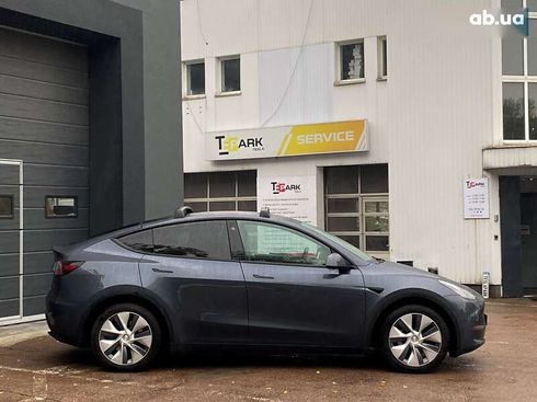 Tesla Model Y 2022 - фото 11