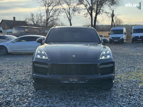 Porsche Cayenne 2019 - фото 14