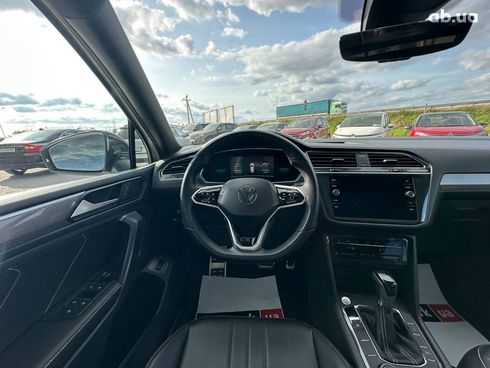 Volkswagen Tiguan 2021 белый - фото 35