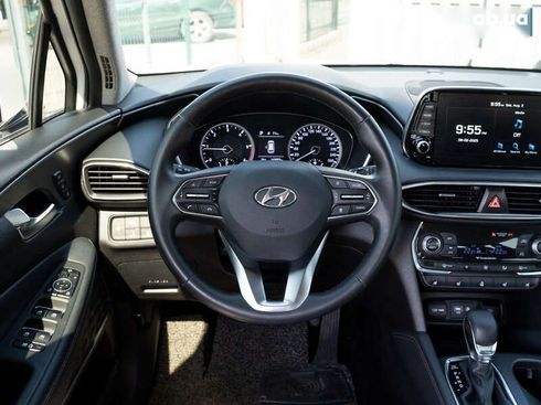 Hyundai Santa Fe 2018 - фото 17