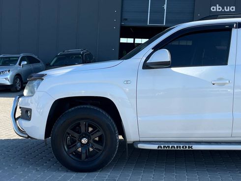 Volkswagen Amarok 2013 белый - фото 7