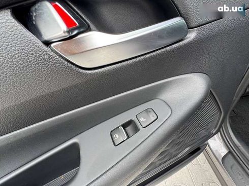 Hyundai Santa Fe 2020 - фото 24