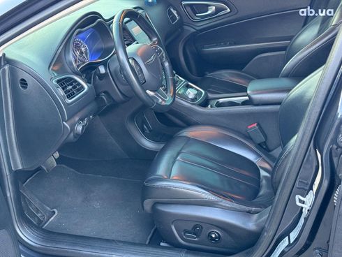 Chrysler 200 2016 серый - фото 16