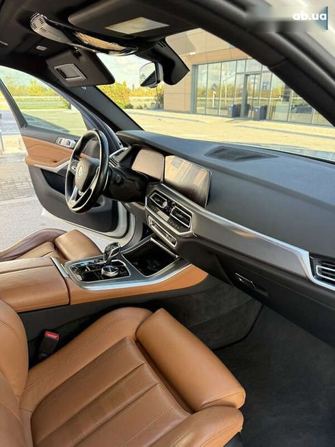 BMW X5 2018 - фото 20
