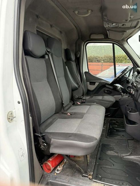 Renault Master 2013 - фото 13