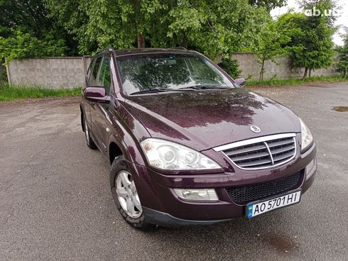 SsangYong Kyron 2010 вишневый - фото 5