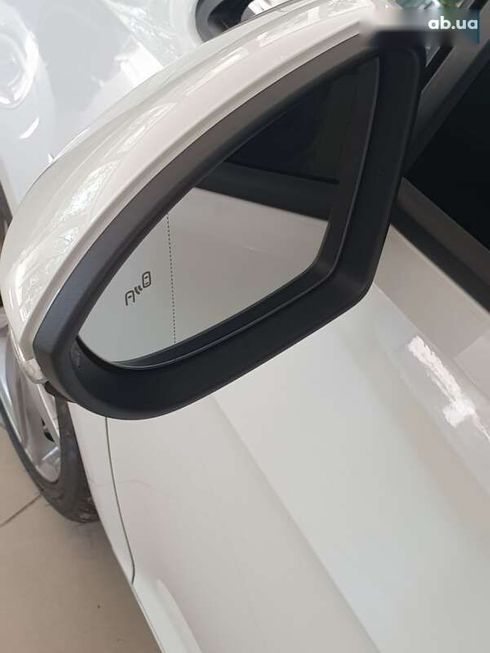 Volkswagen e-Golf 2017 - фото 8