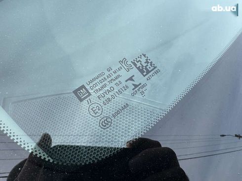 Chevrolet Bolt 2021 - фото 14